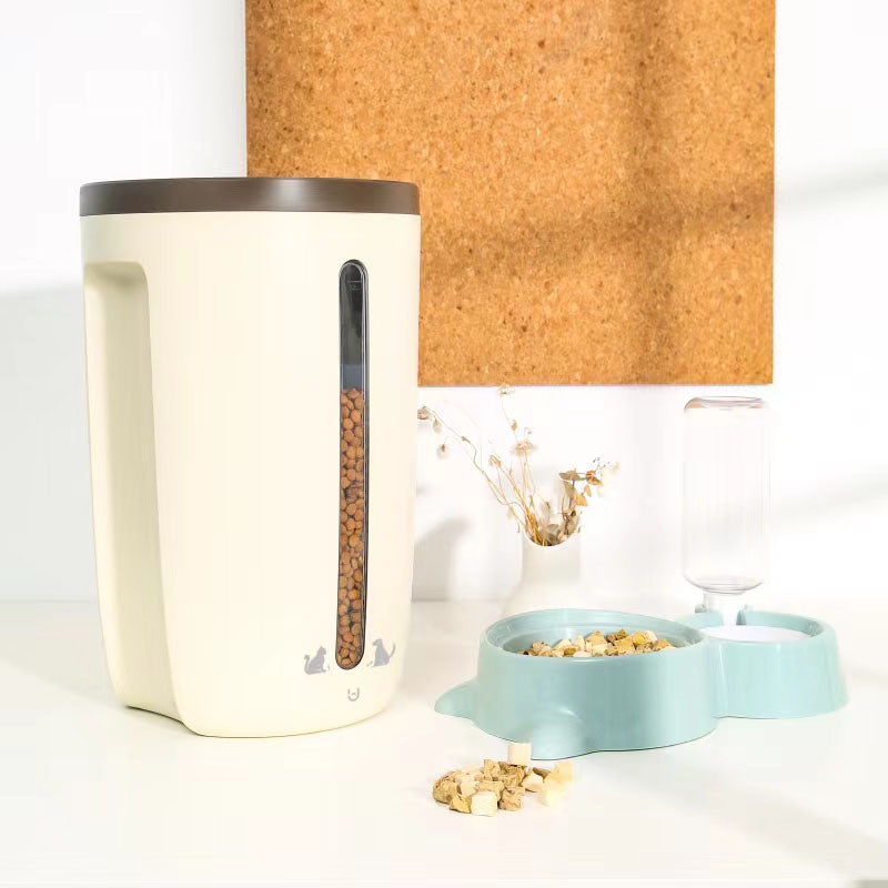 vacuum container for pet food